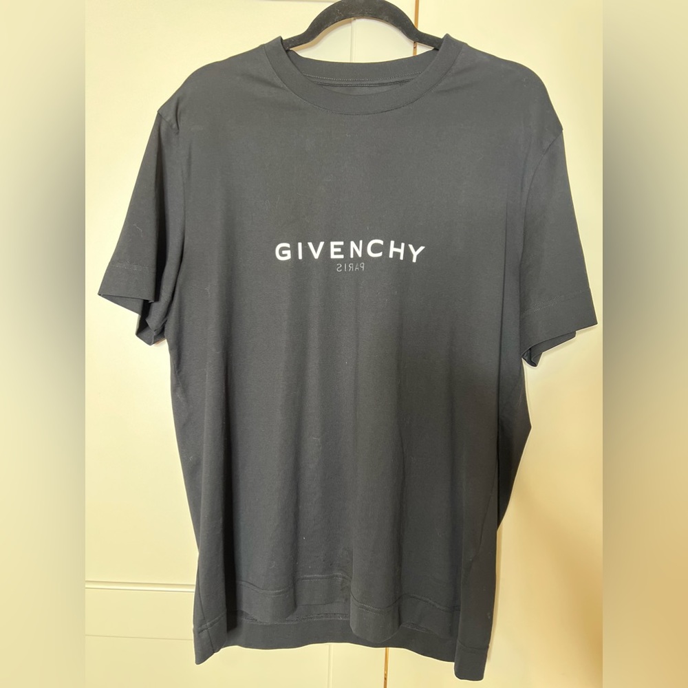 Givenchy logo T-shirt